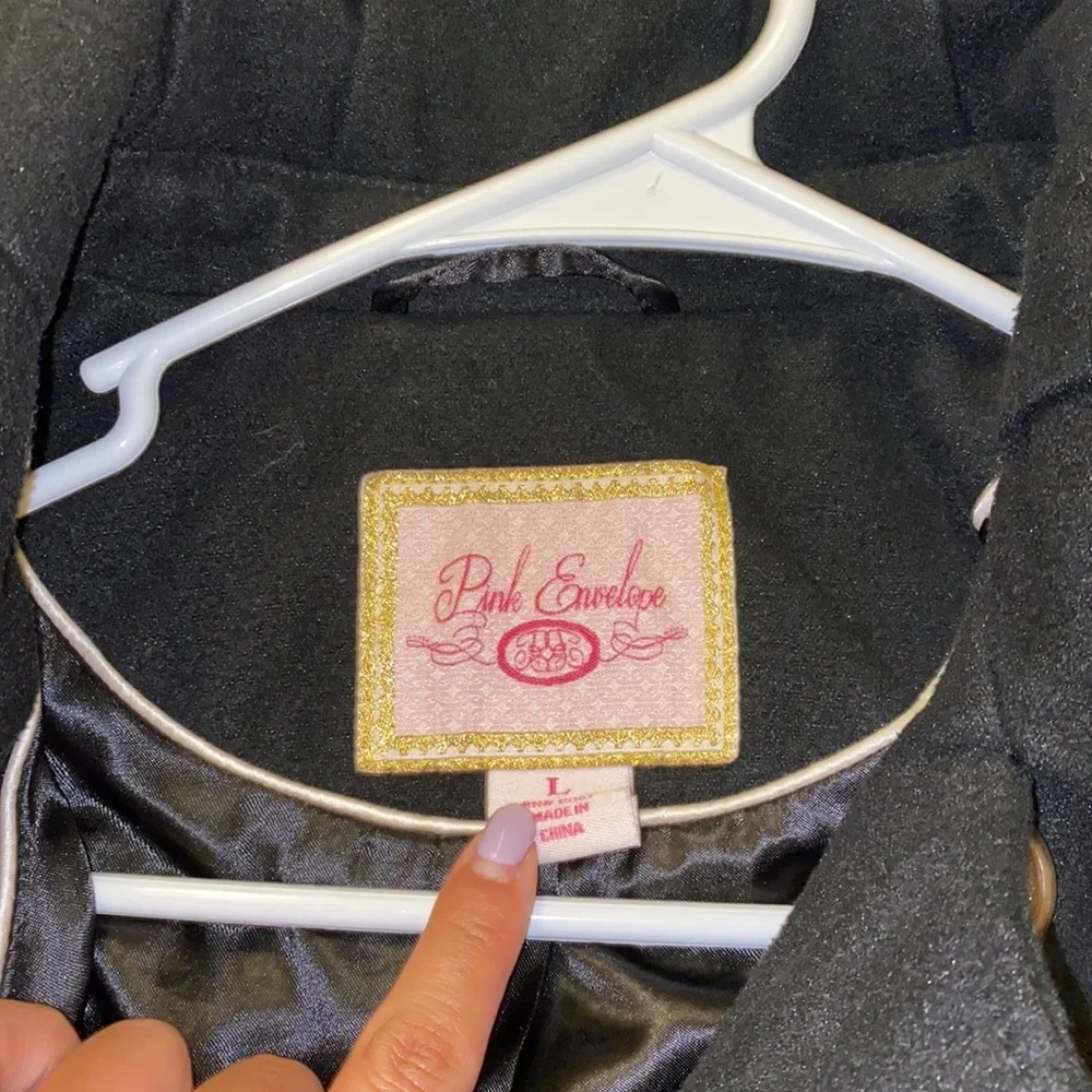 Black Coat - Picture 2 of 11